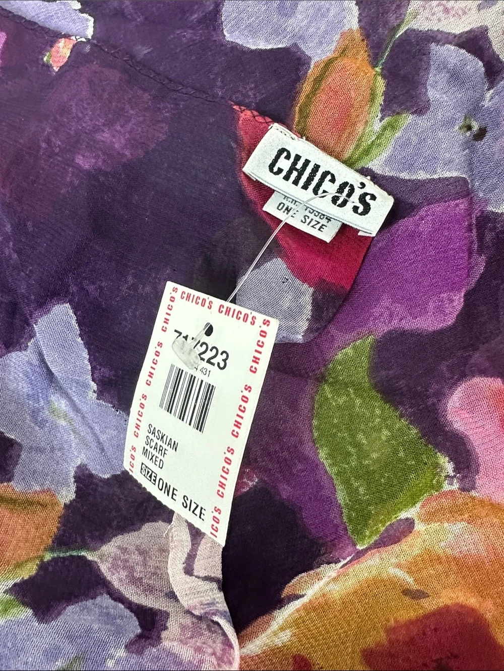 NWT Chicos Vintage Deadstock Sheer Purple Floral Saskian Scarf